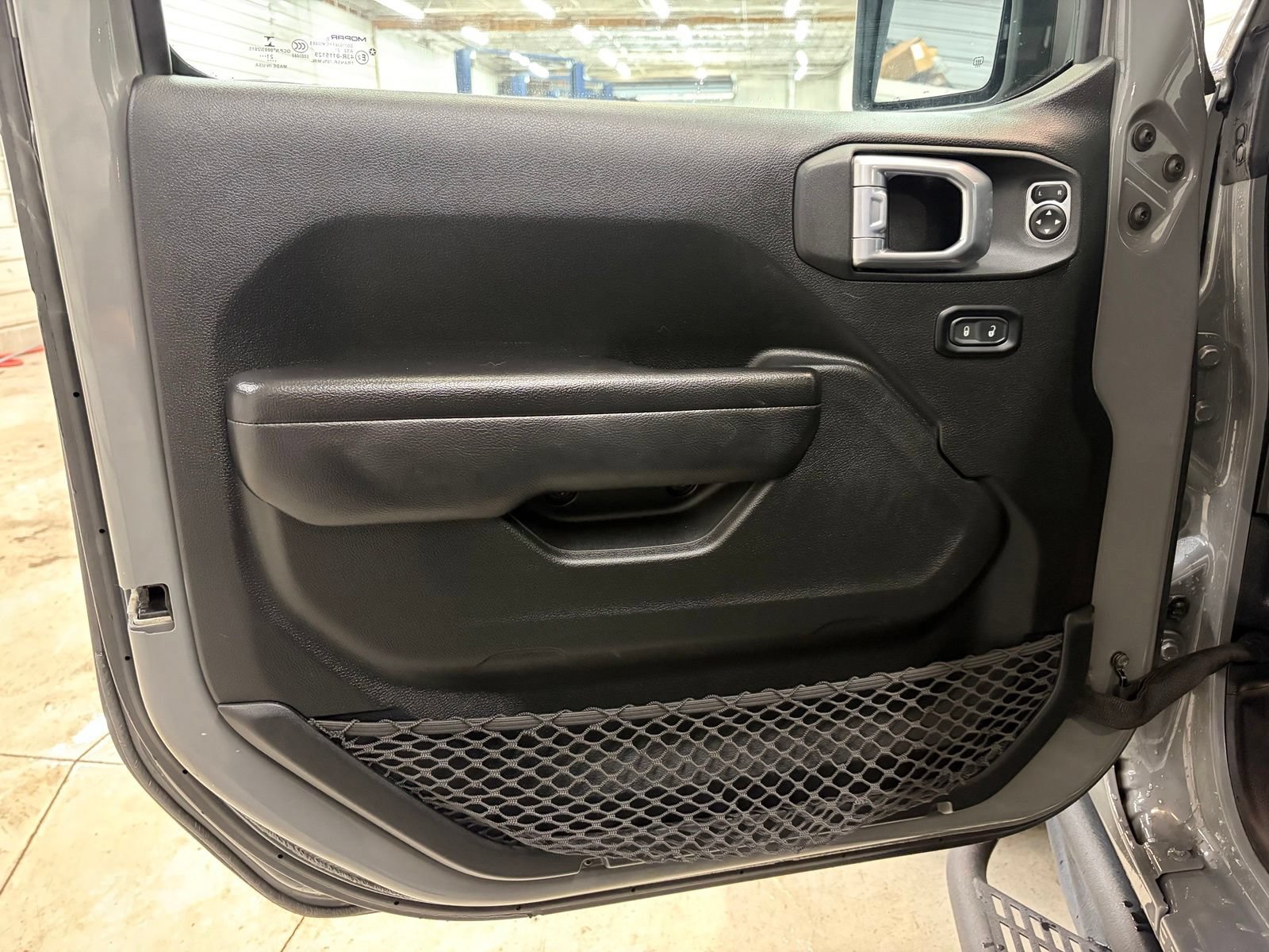 Used 2021 Jeep Wrangler Unlimited Sport AWD/4WD image 9