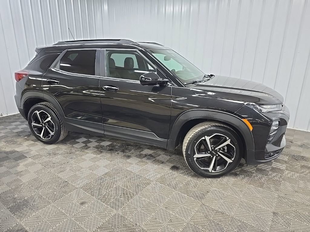 Used 2021 Chevrolet TrailBlazer RS w/ Convenience Package AWD/4WD image 1