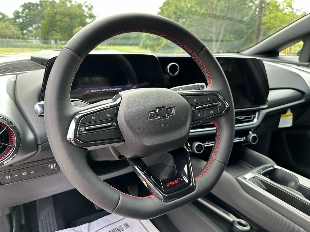 New 2025 Chevrolet Equinox EV RS w/ Convenience Package II image 62