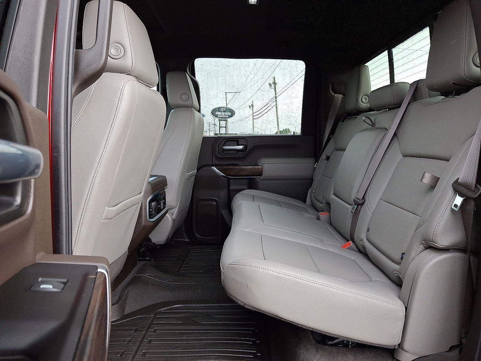 Used 2022 GMC Sierra 2500 SLT w/ SLT Premium Package image 10