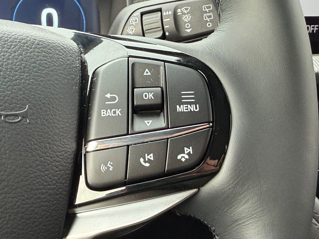 New 2026 Ford Explorer Platinum image 17