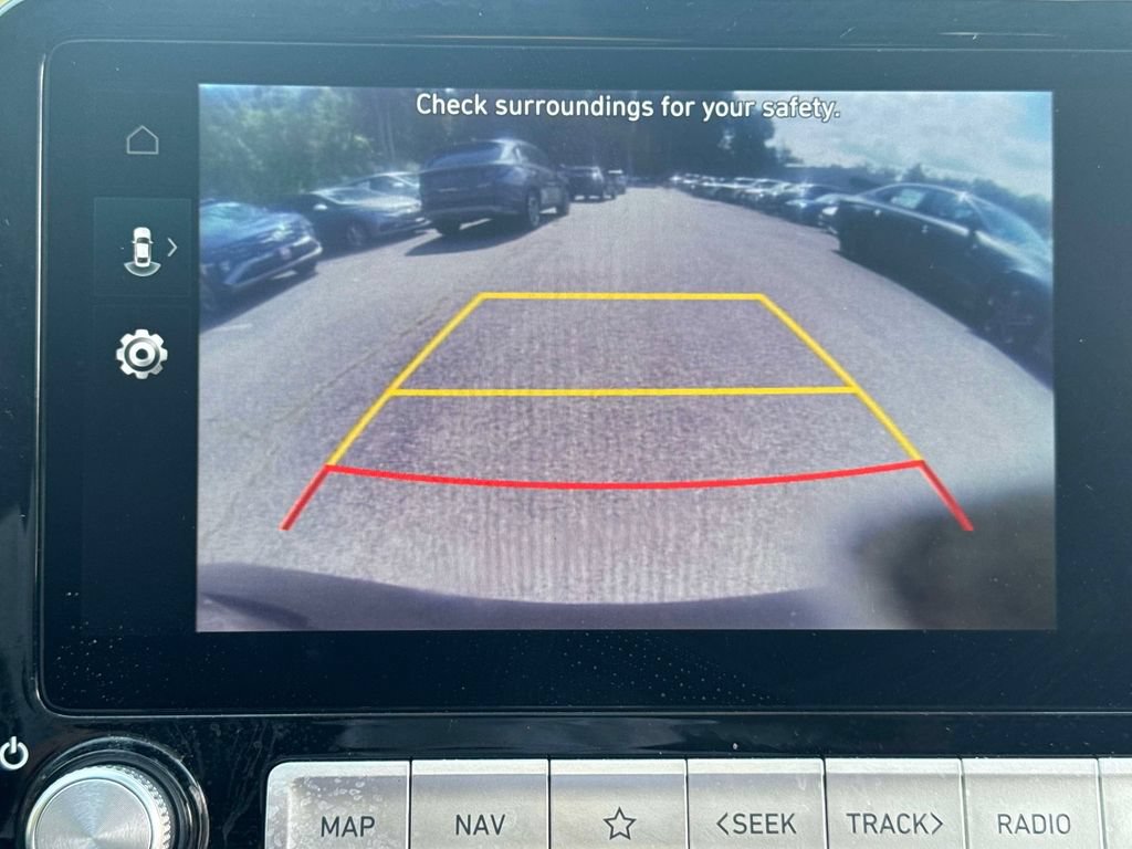 Certified 2022 Hyundai Kona Limited w/ Cargo Package FWD image 29