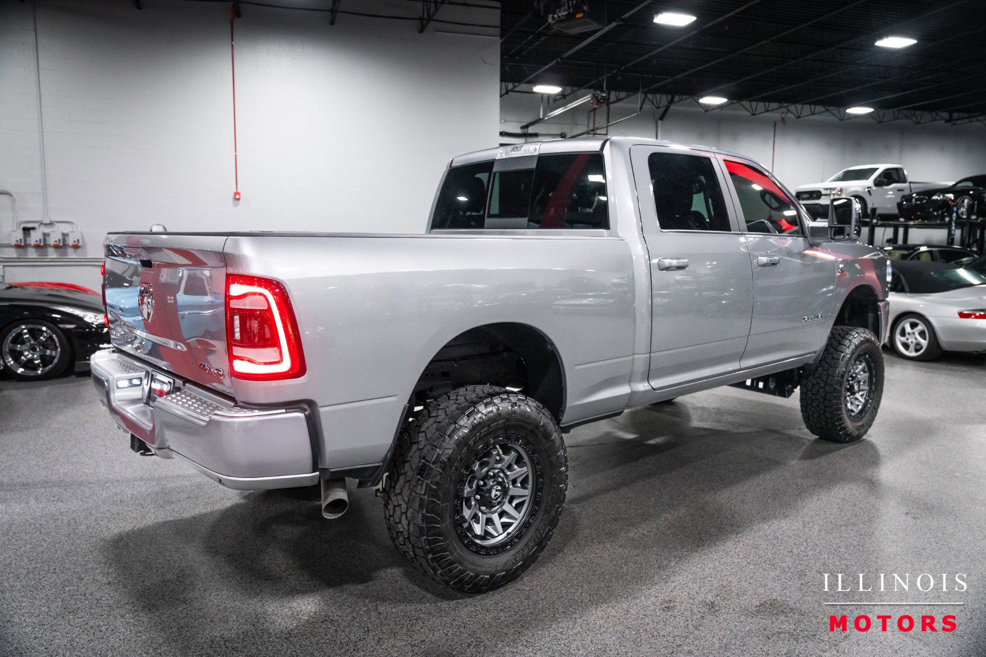 Used 2024 RAM 2500 Laramie AWD/4WD image 5