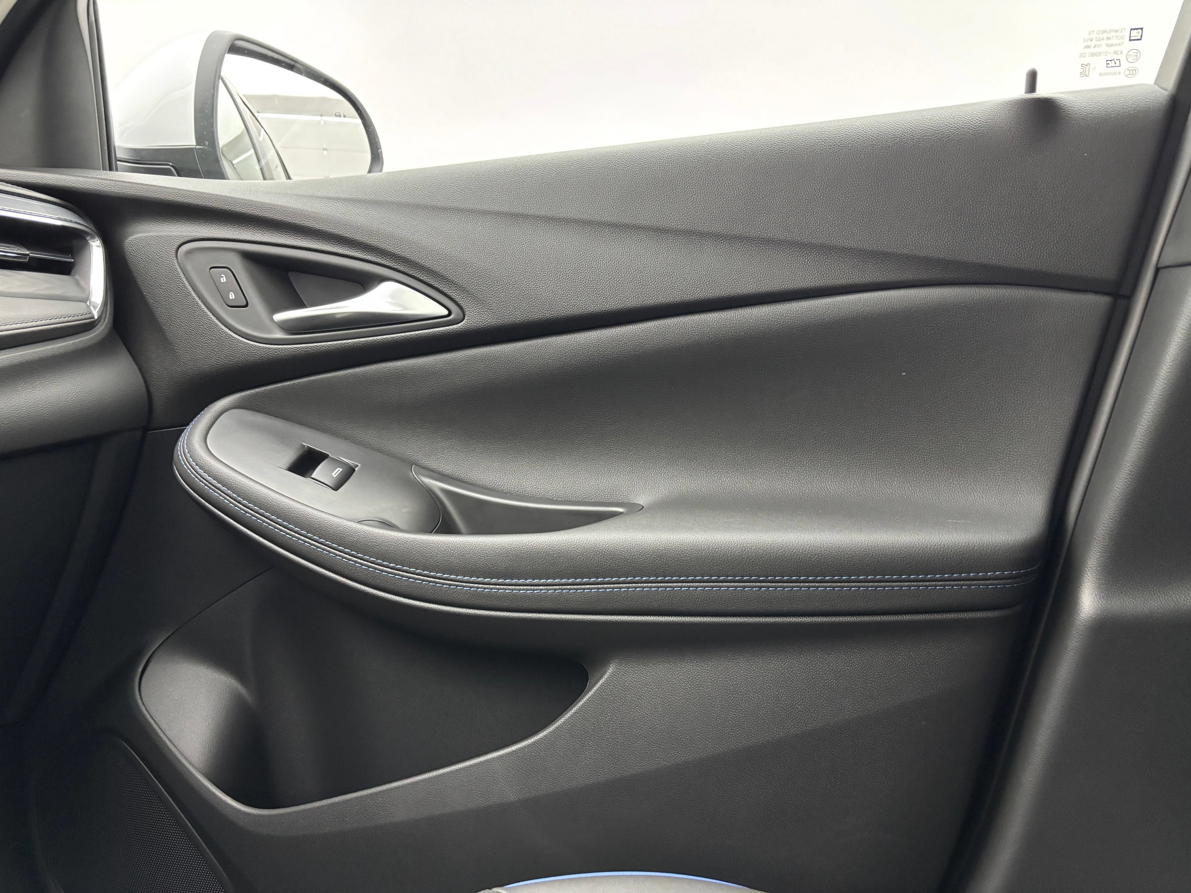New 2026 Buick Encore GX Sport Touring w/ Advanced Technology Package FWD image 36