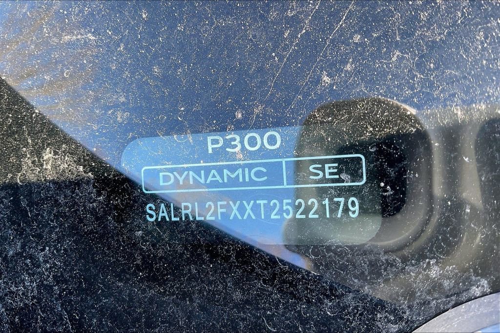 New 2026 Land Rover Discovery Dynamic SE AWD/4WD image 9