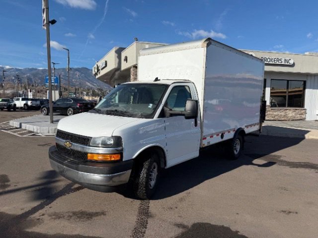 Used 2020 Chevrolet Express 3500 w/ Power Convenience Package RWD image 2