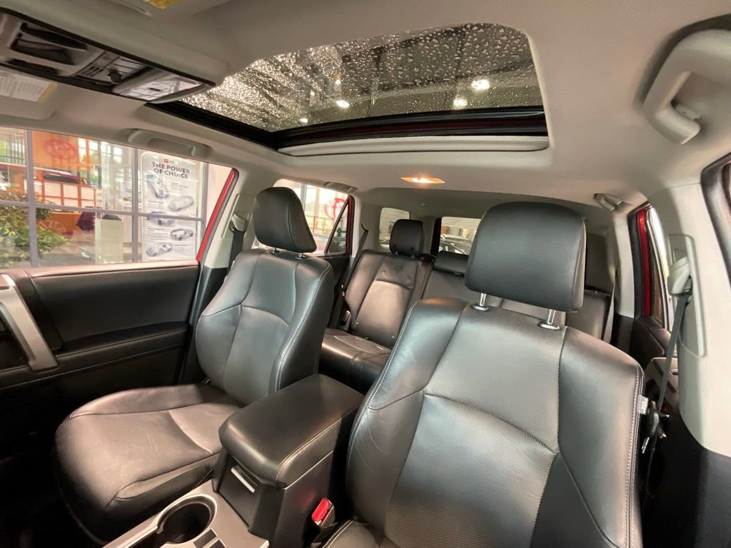 Certified 2022 Toyota 4Runner Limited AWD/4WD image 9