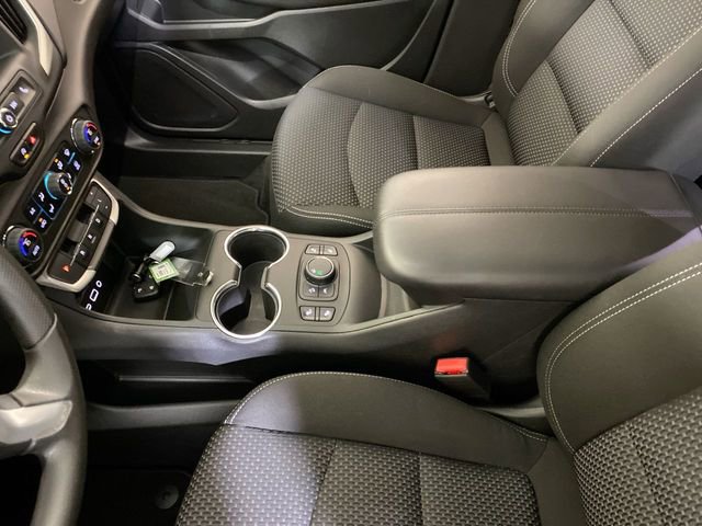 Used 2023 GMC Terrain SLE w/ Driver Convenience Package FWD image 44