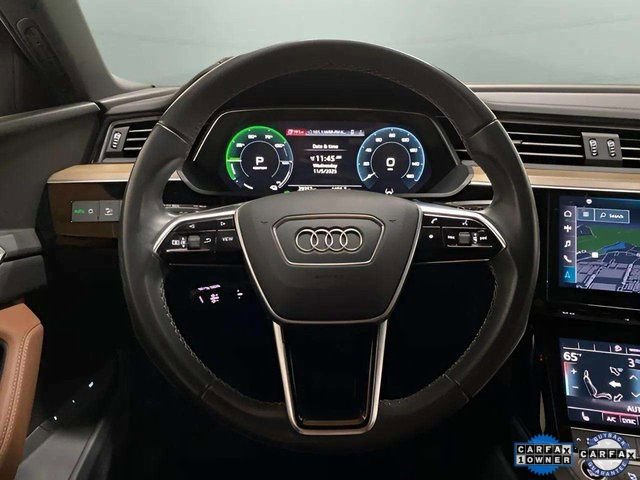 Used 2024 Audi Q8 e-tron Premium image 13