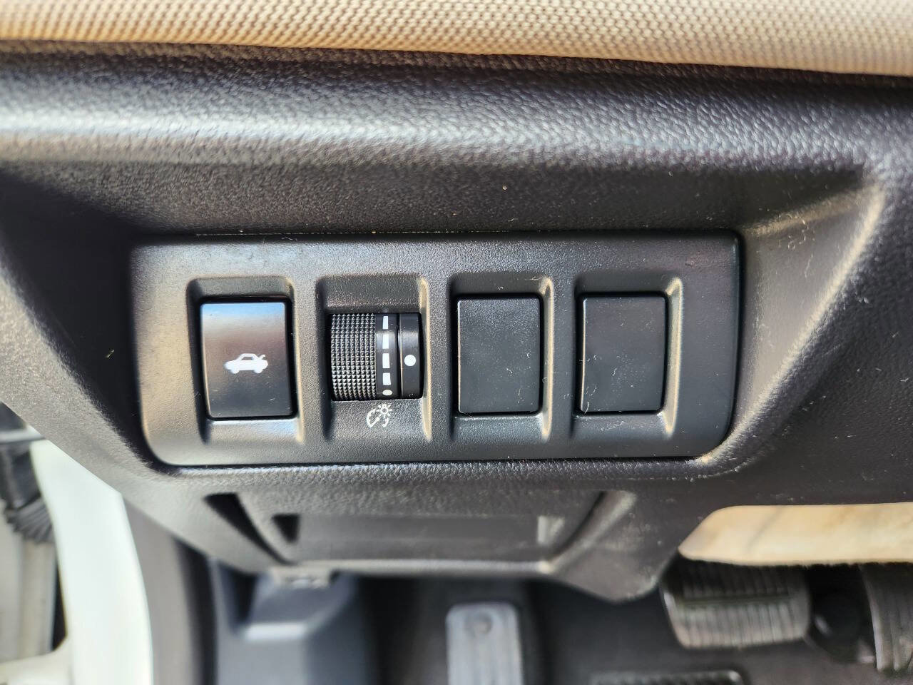 Used 2020 Subaru Legacy Premium AWD/4WD image 19