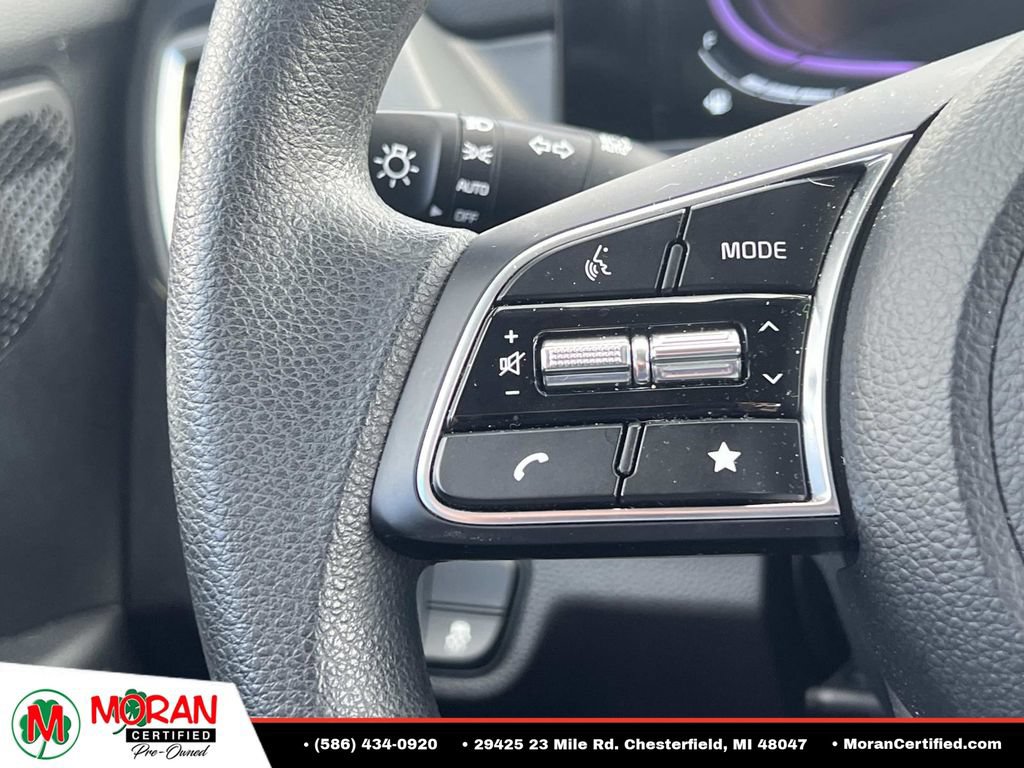 Used 2025 Kia Seltos LX AWD/4WD image 25