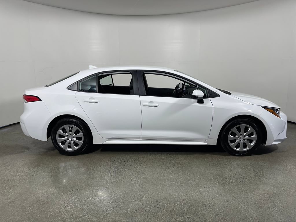 Certified 2024 Toyota Corolla LE FWD image 2