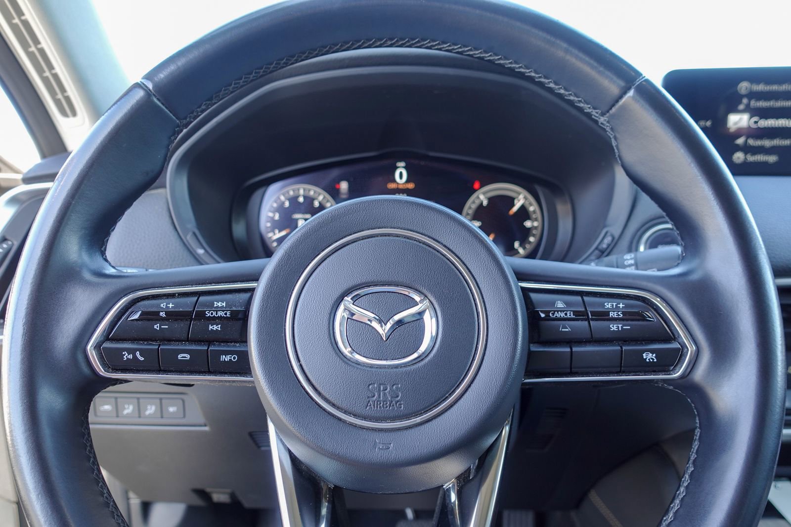 Used 2024 MAZDA CX-90 Plug-In Hybrid w/ Premium Pkg AWD/4WD image 20