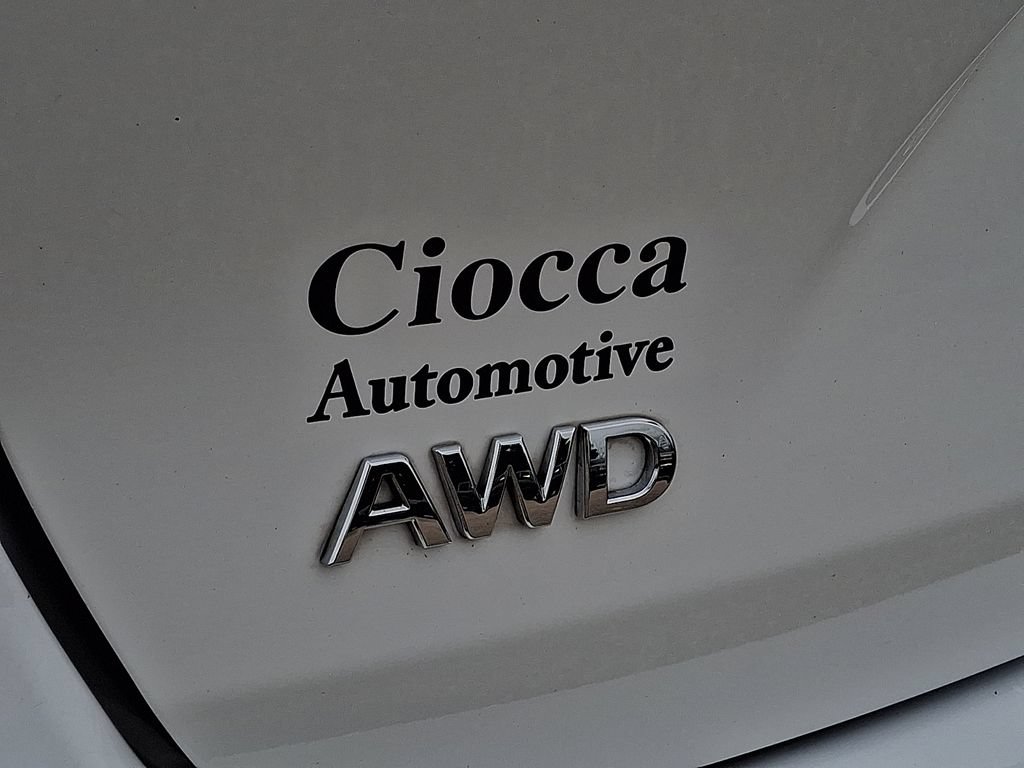 Used 2022 INFINITI QX50 Luxe AWD/4WD image 32