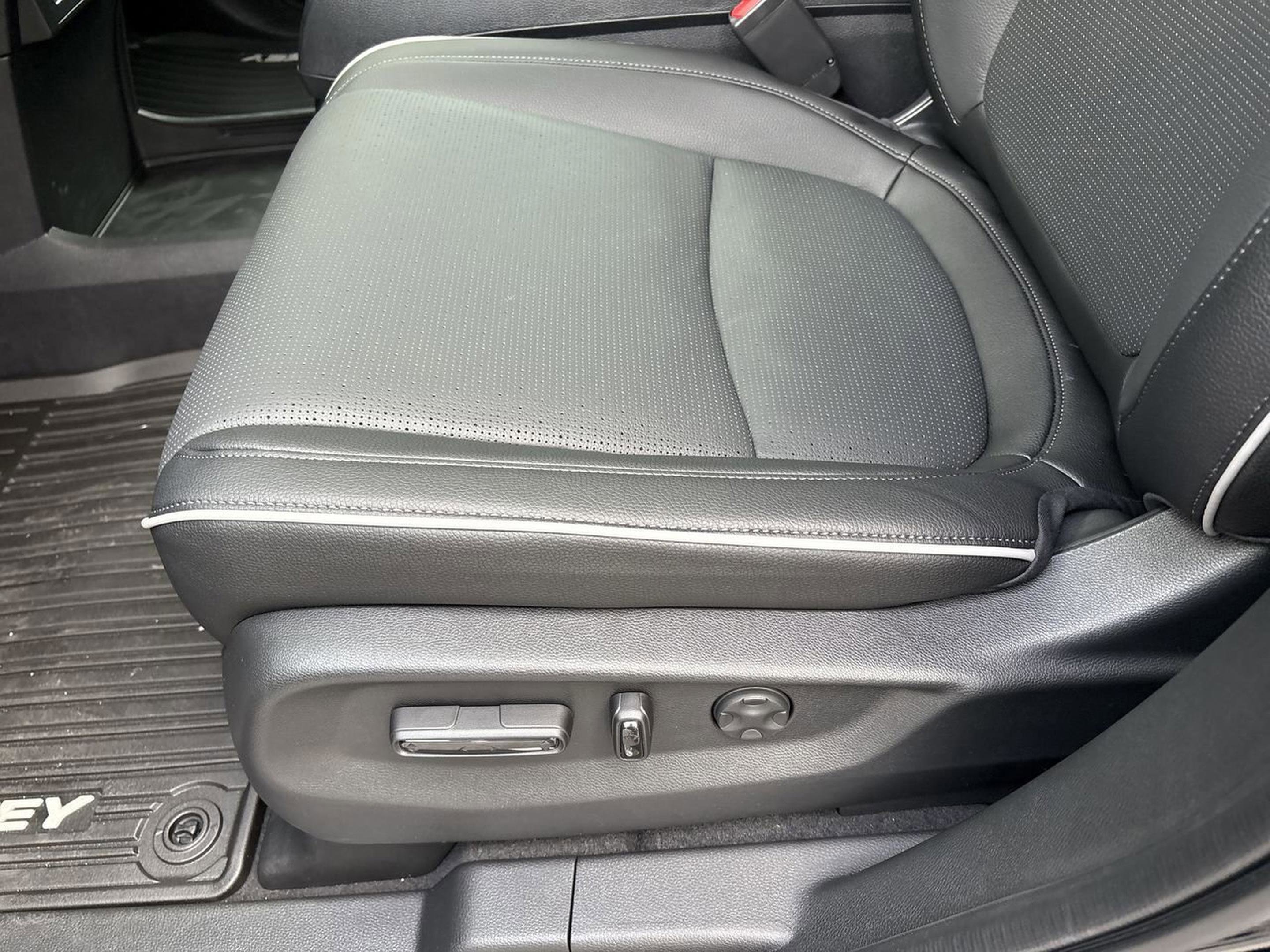 New 2026 Honda Odyssey Elite image 15