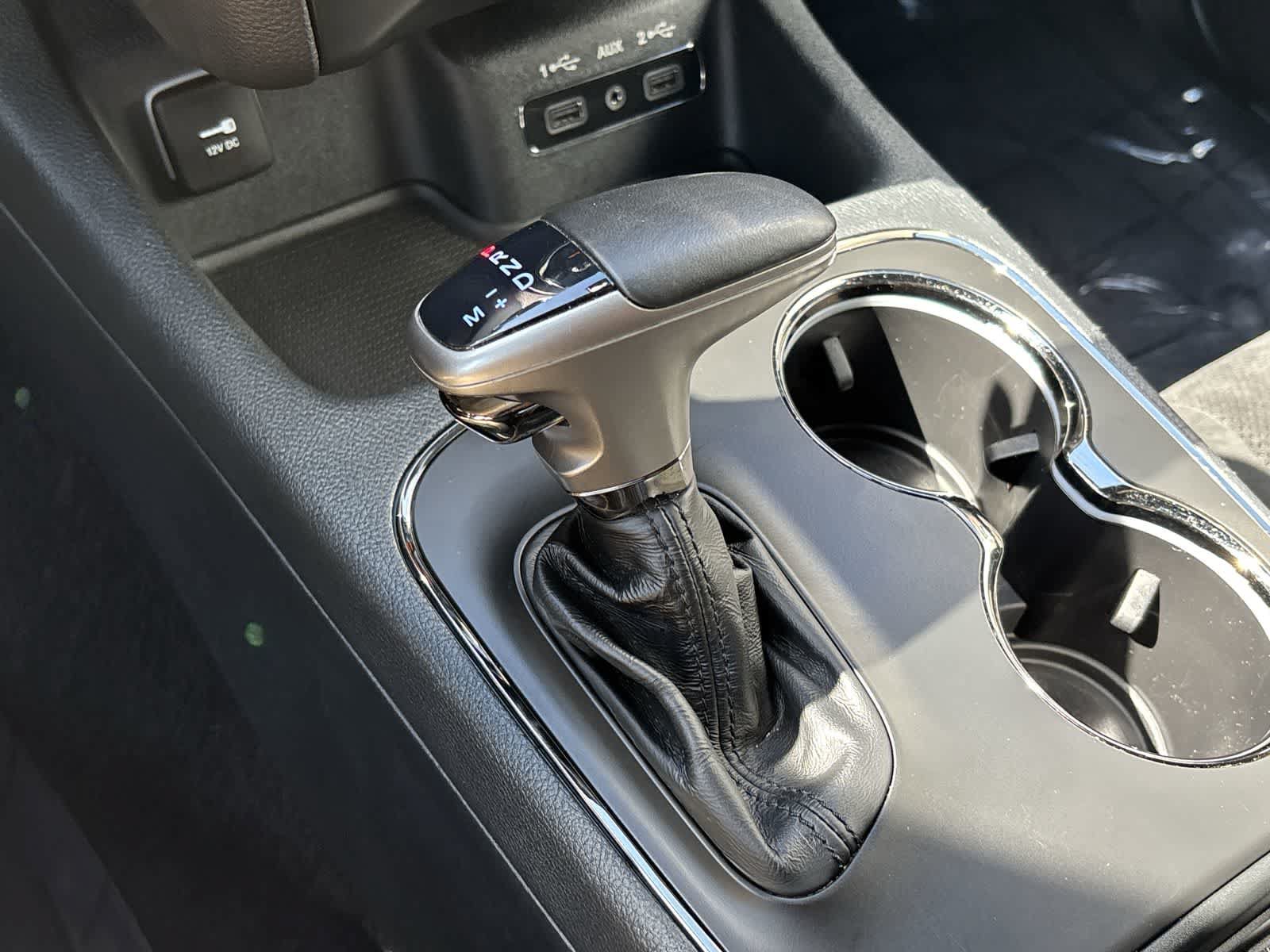 Certified 2018 Dodge Durango SRT w/ Technology Group AWD/4WD image 27