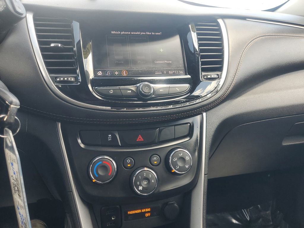 Used 2022 Chevrolet Trax LS image 23