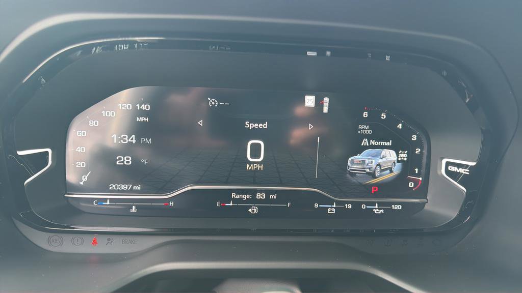 Used 2024 GMC Yukon XL Denali w/ Advanced Technology Package image 24