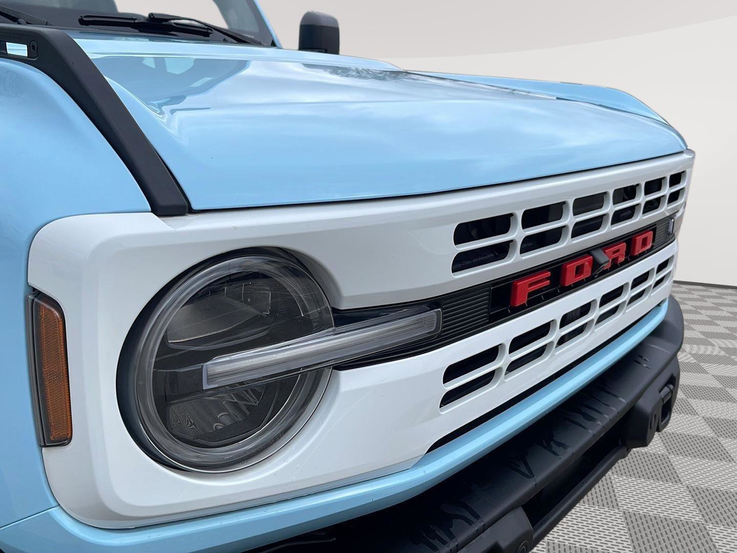 Used 2023 Ford Bronco Heritage Edition image 11