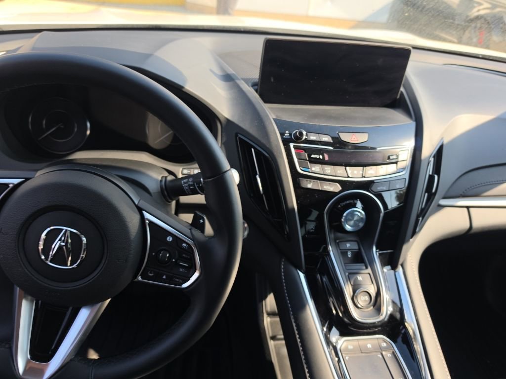 Used 2025 Acura RDX w/ Technology Package image 8