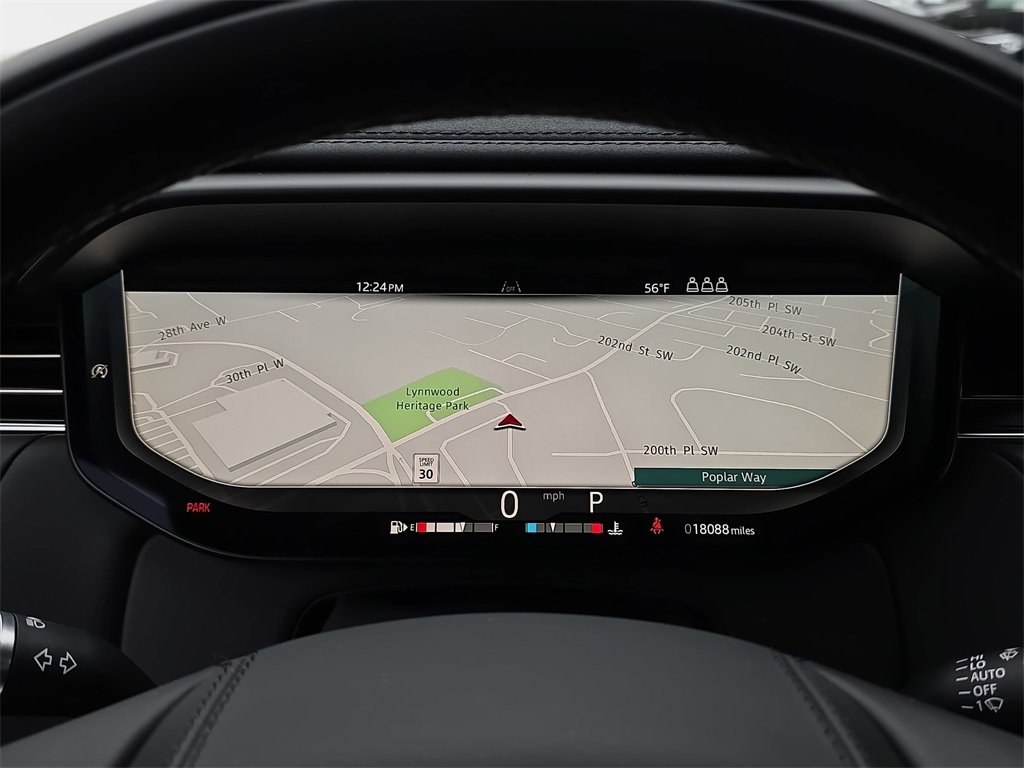 Used 2024 Land Rover Range Rover Sport SE image 19