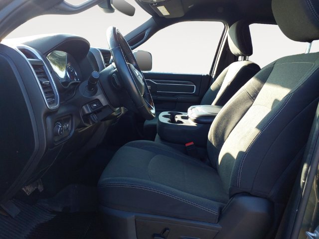 Used 2020 RAM 3500 Big Horn w/ Level 2 Equipment Group AWD/4WD image 11