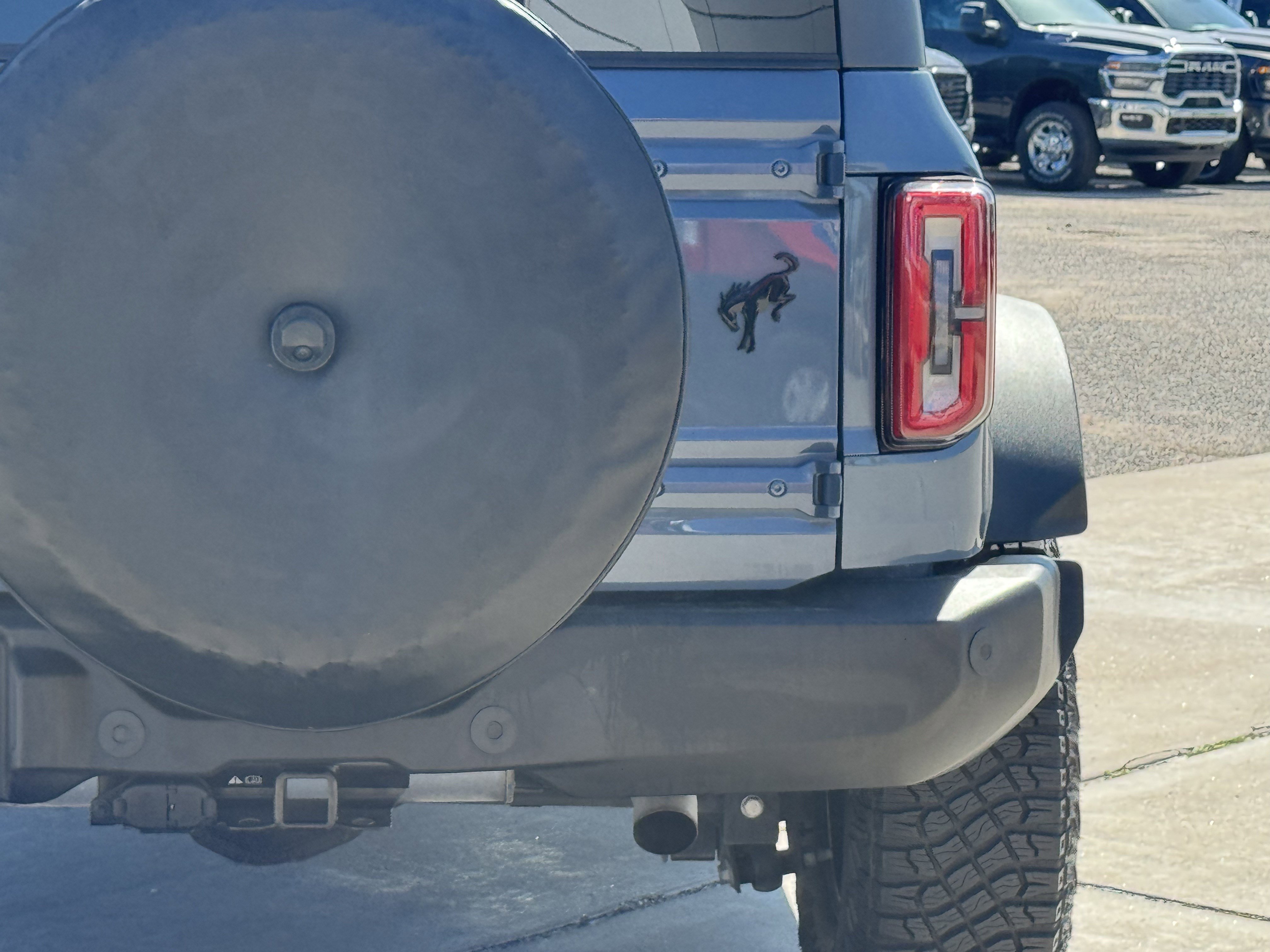 Used 2023 Ford Bronco Wildtrak image 11