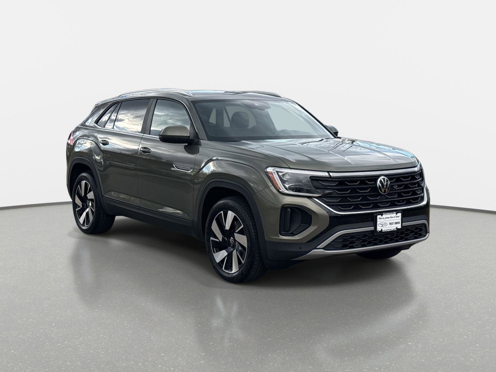 New 2026 Volkswagen Atlas Cross Sport SE image 3