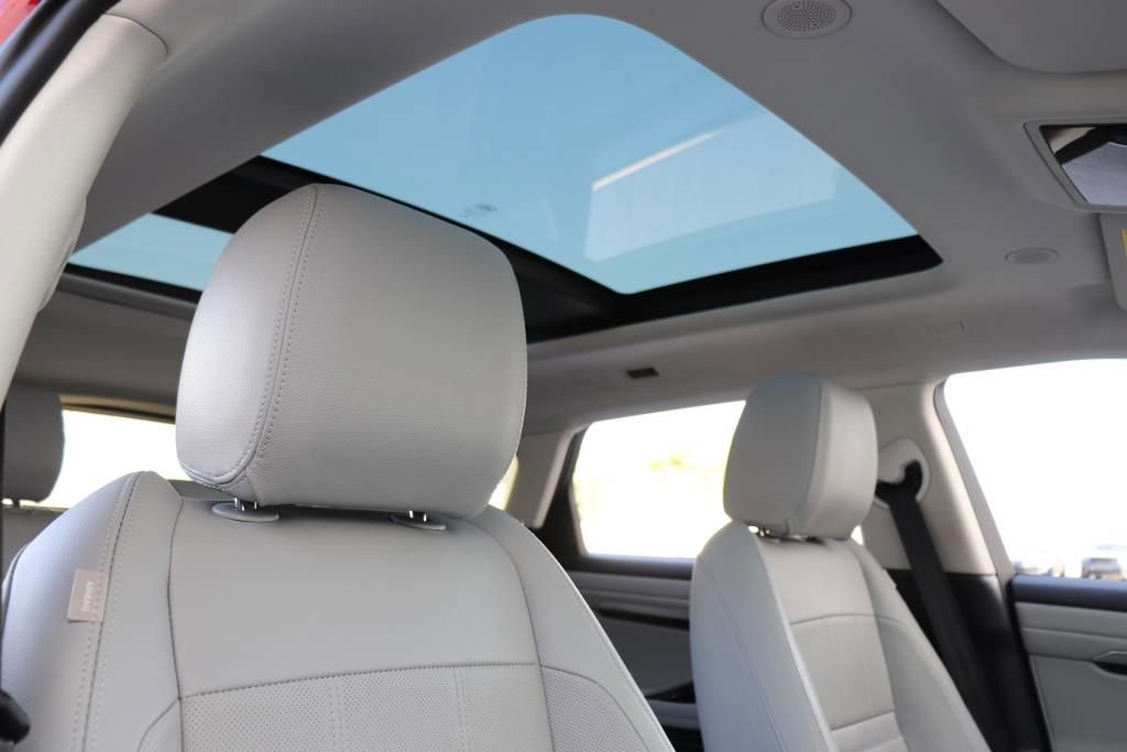 Used 2023 Land Rover Range Rover Evoque S image 61