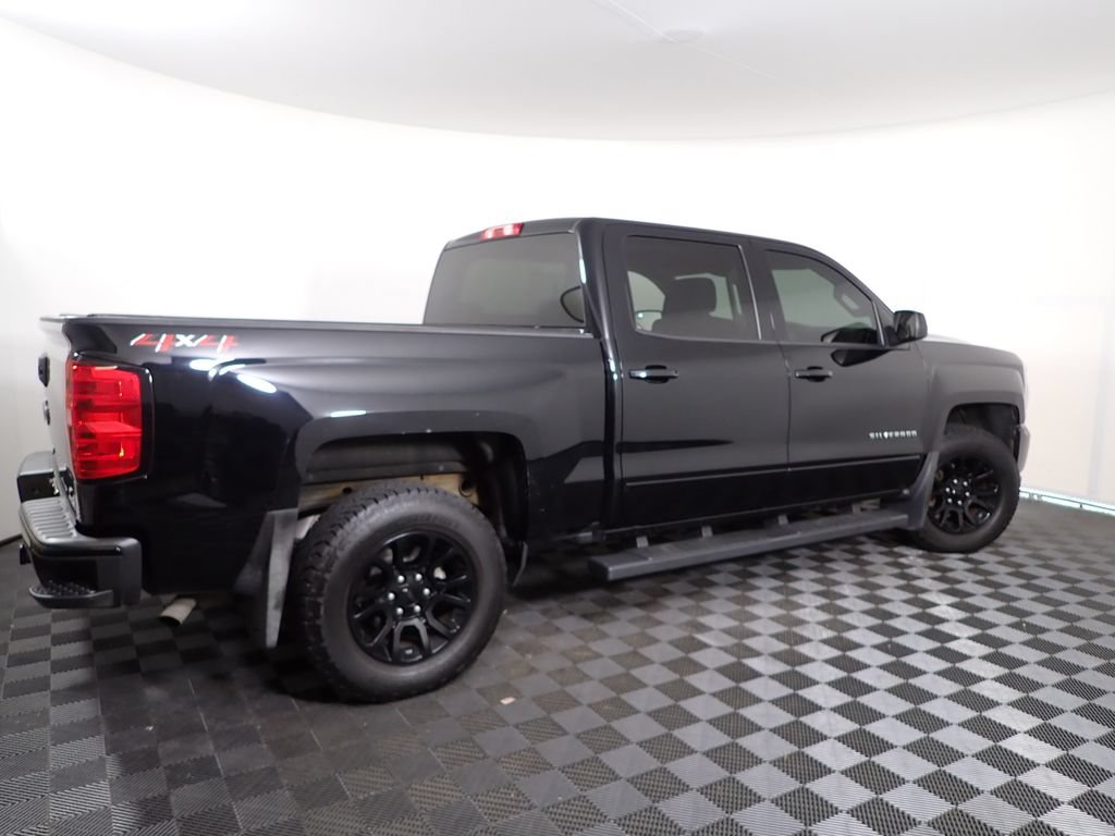 Used 2018 Chevrolet Silverado 1500 LT w/ All Star Edition AWD/4WD image 19