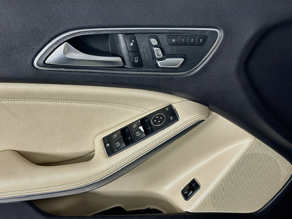 Used 2019 Mercedes-Benz GLA 250 image 17