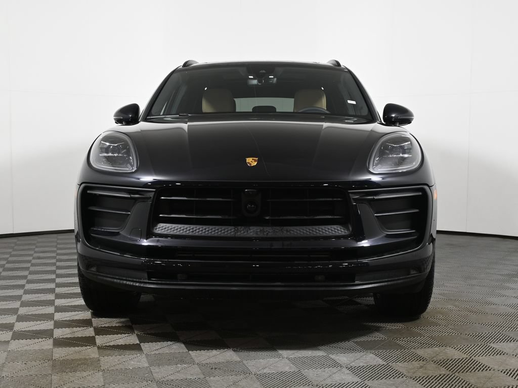 New 2026 Porsche Macan AWD/4WD image 10