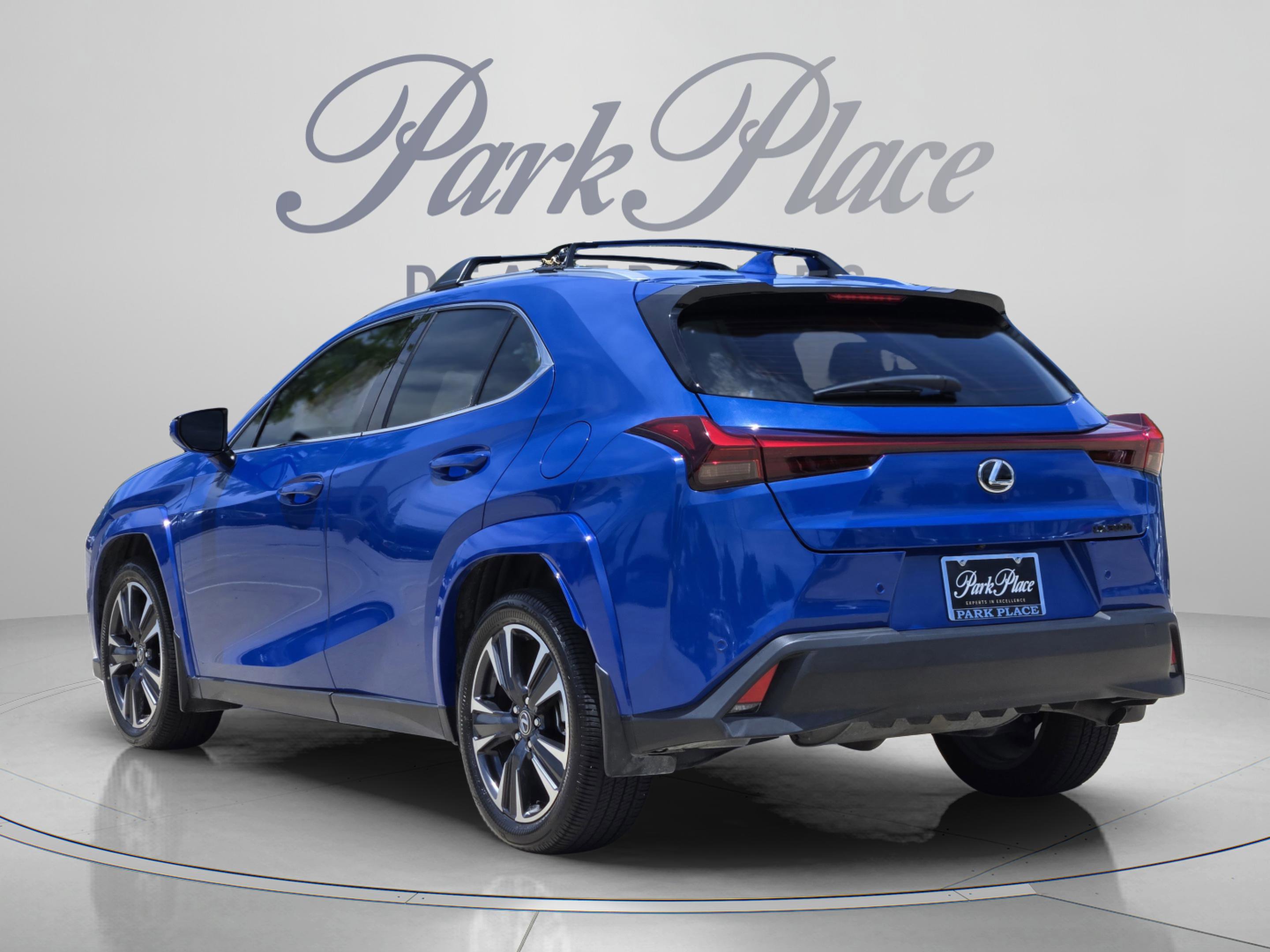 Used 2025 Lexus UX 300h FWD w/ Cold Area Package image 3