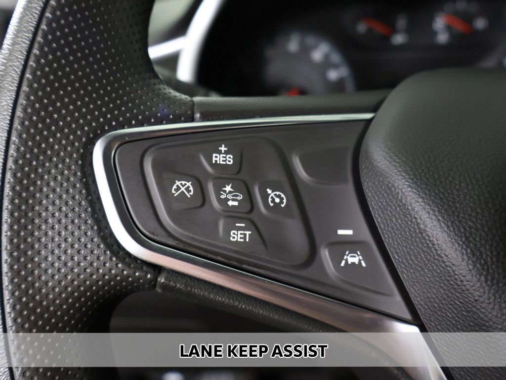 Used 2025 Chevrolet Malibu LS FWD image 3