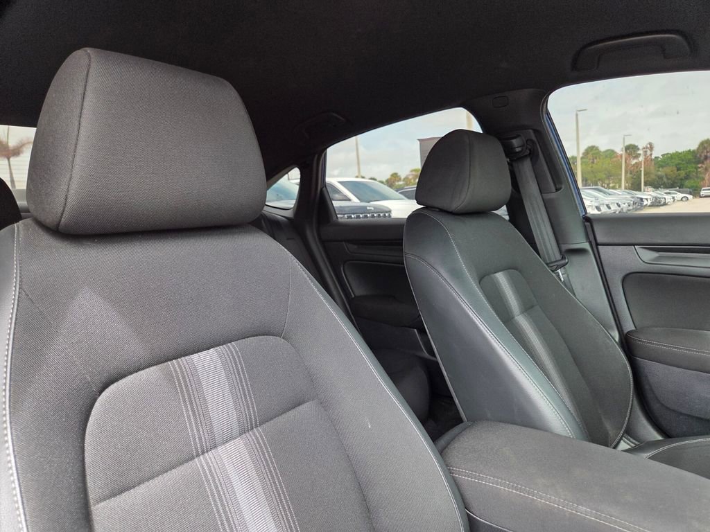 Used 2024 Honda Civic Sport image 11
