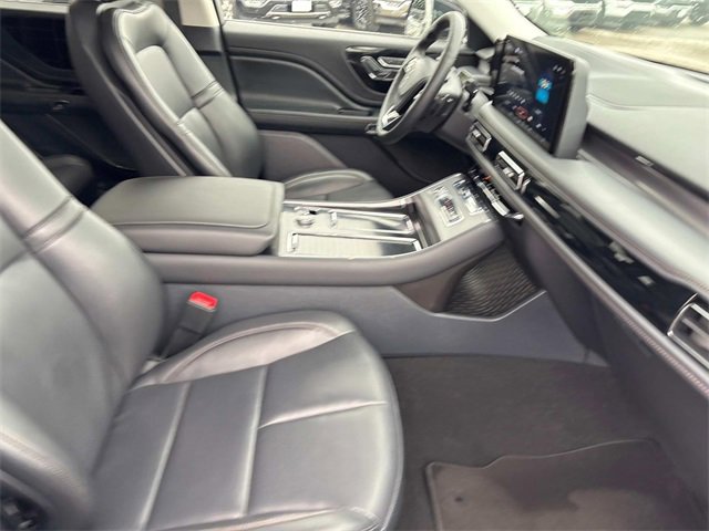 Certified 2025 Lincoln Aviator Premiere image 25