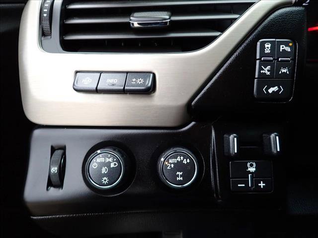 Used 2019 GMC Yukon XL Denali AWD/4WD image 21