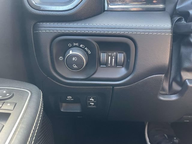 Used 2022 RAM 1500 Limited w/ Trailer Tow Group AWD/4WD image 26