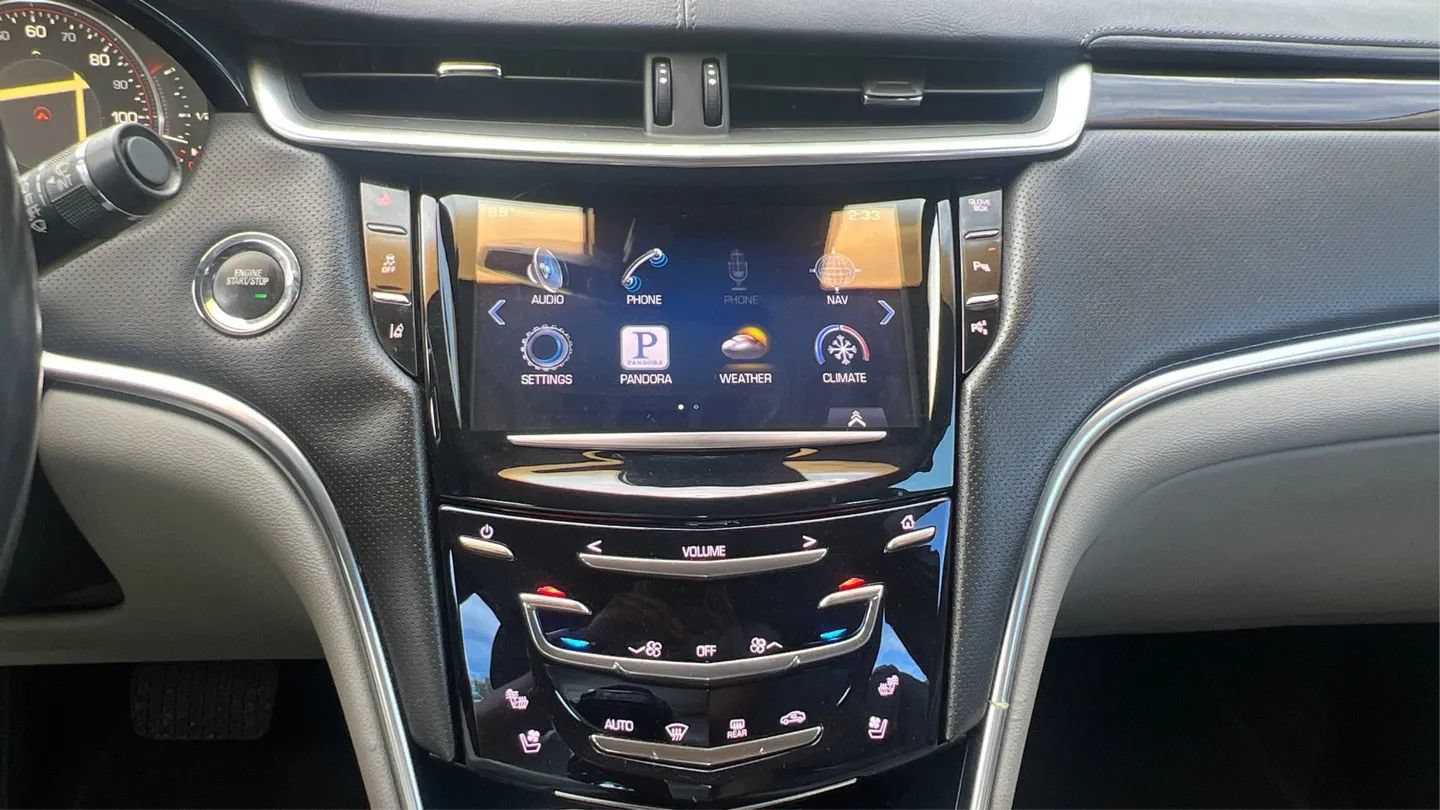 Used 2014 Cadillac XTS Premium FWD image 32