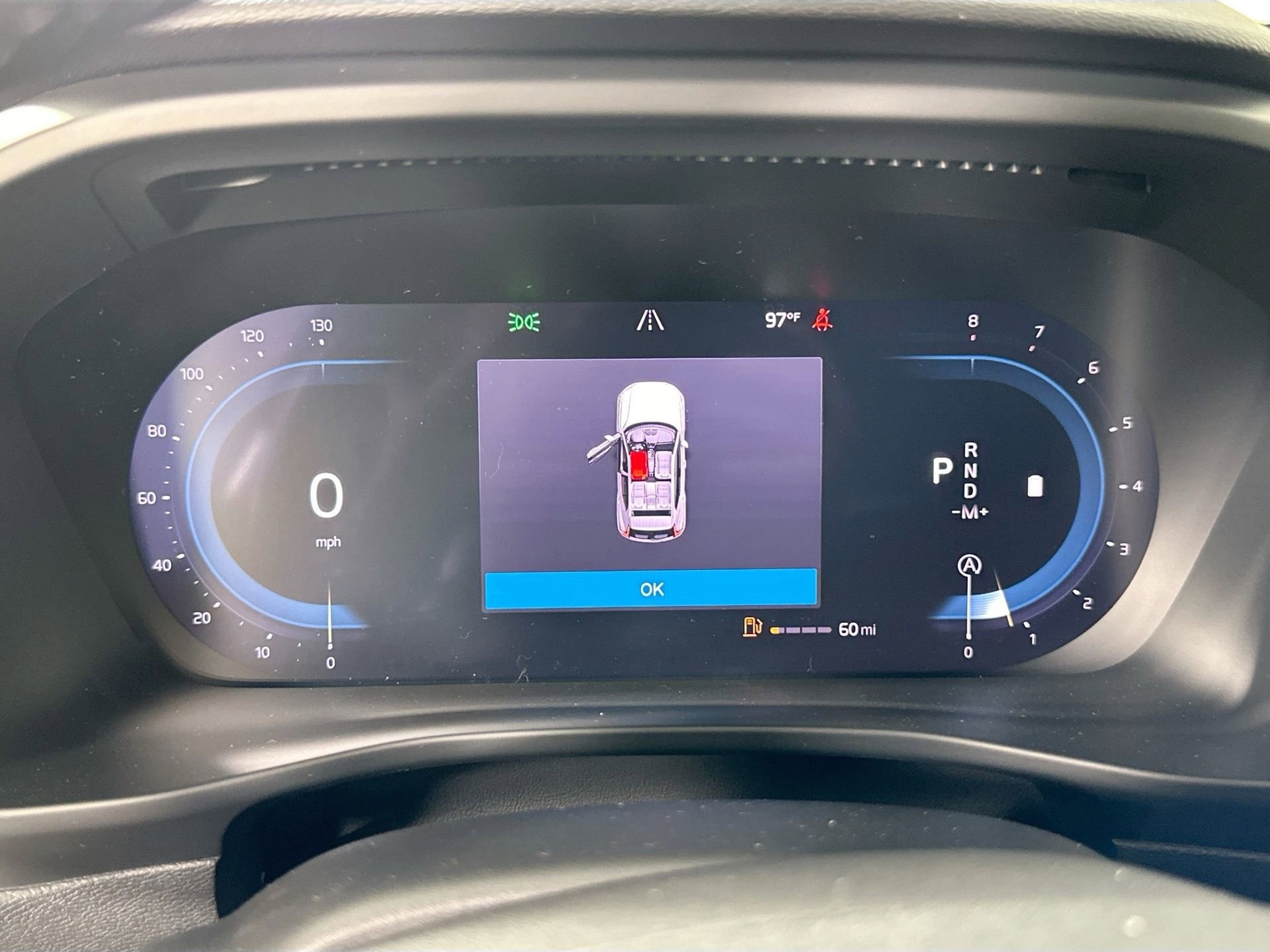 New 2025 Volvo XC40 B5 Core w/ Protection Package Premier image 8