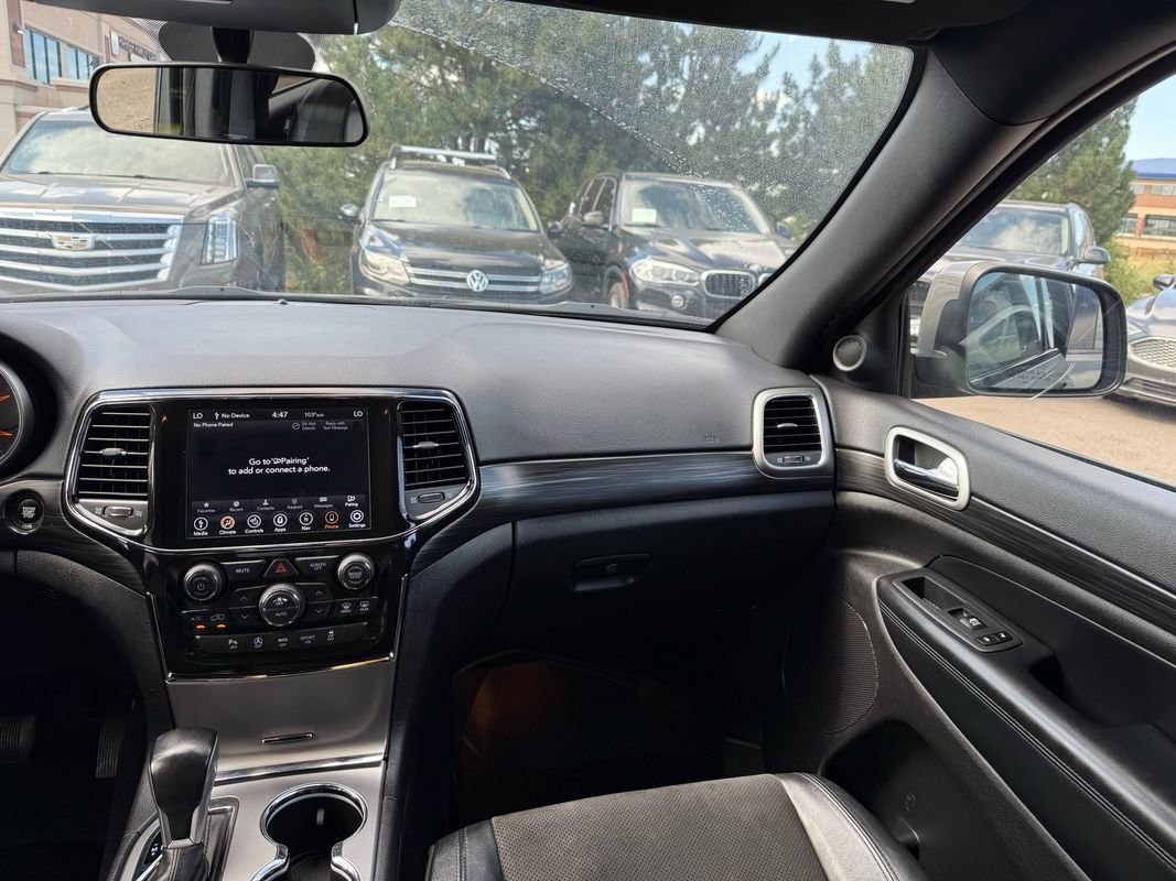 Used 2021 Jeep Grand Cherokee Laredo X image 25