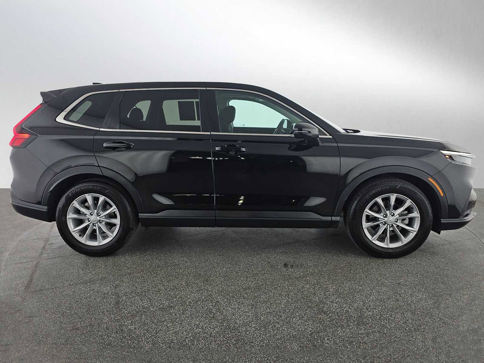 Used 2025 Honda CR-V EX image 2