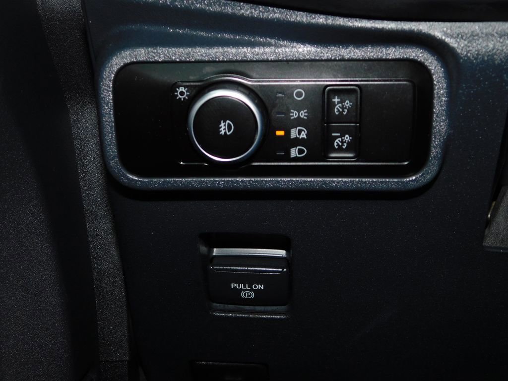 Used 2025 Ford Bronco Outer Banks image 29