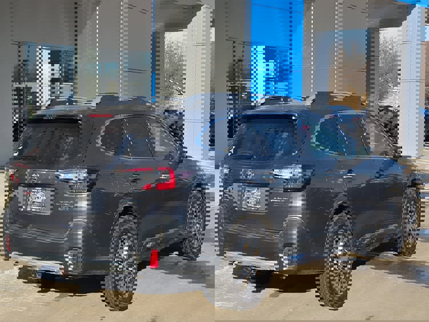 Used 2020 Subaru Outback Touring XT image 8