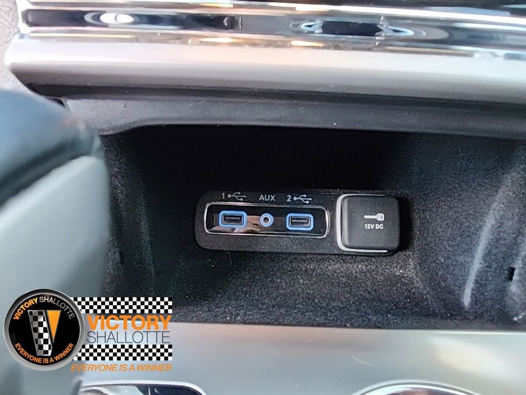 Certified 2022 Jeep Grand Cherokee Laredo X image 5