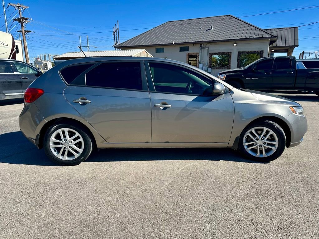 Used 2012 Kia Forte EX image 7