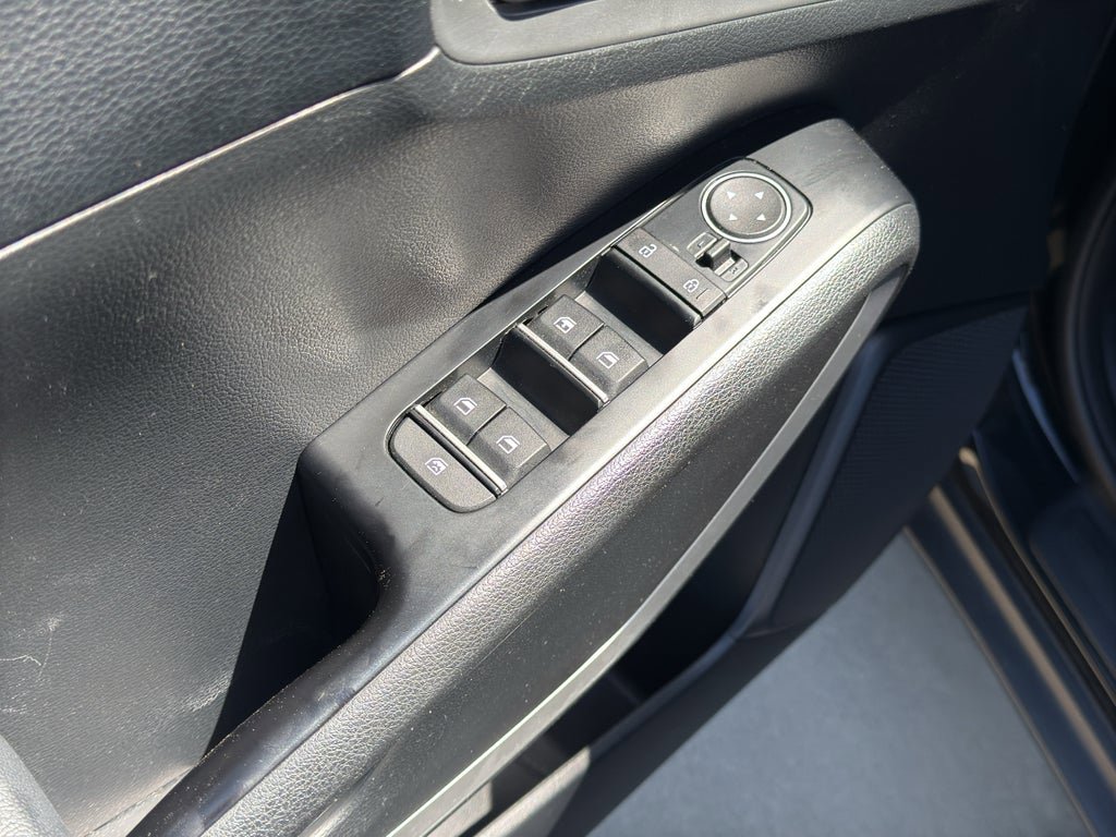 Used 2024 Kia Soul LX w/ Option Group 015 image 9