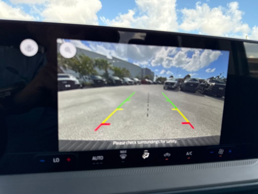 New 2026 Ford Maverick XL image 7