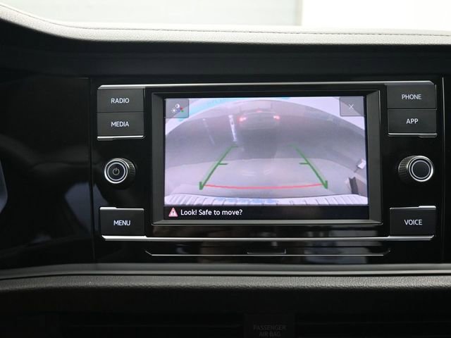 Used 2024 Volkswagen Jetta SE w/ Panoramic Sunroof Package FWD image 17