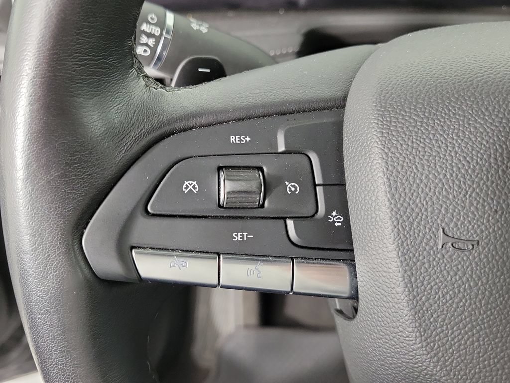 Certified 2025 Cadillac XT4 Premium Luxury FWD image 21